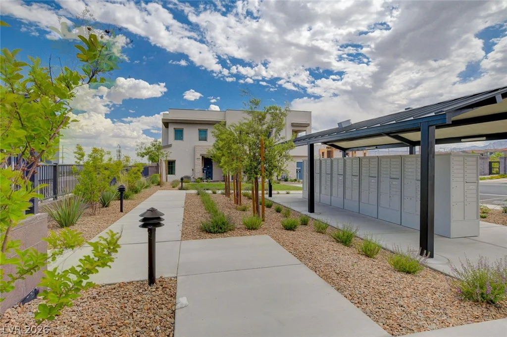 600 Carriage Hill, Las Vegas, NV 89138