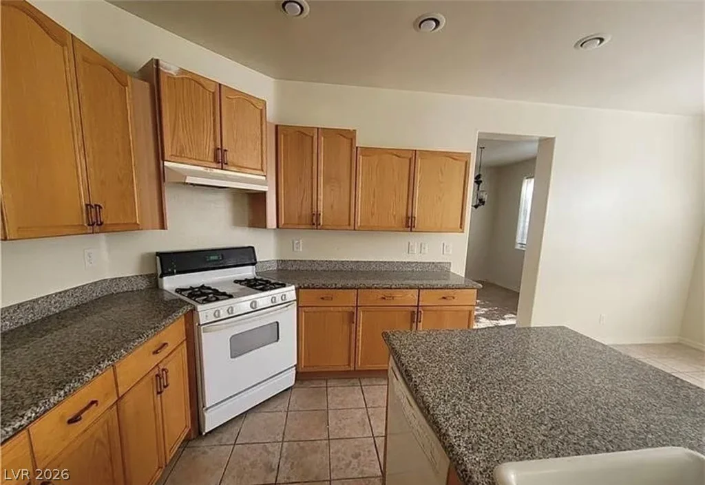 7817 Falconwing, Las Vegas, NV 89131