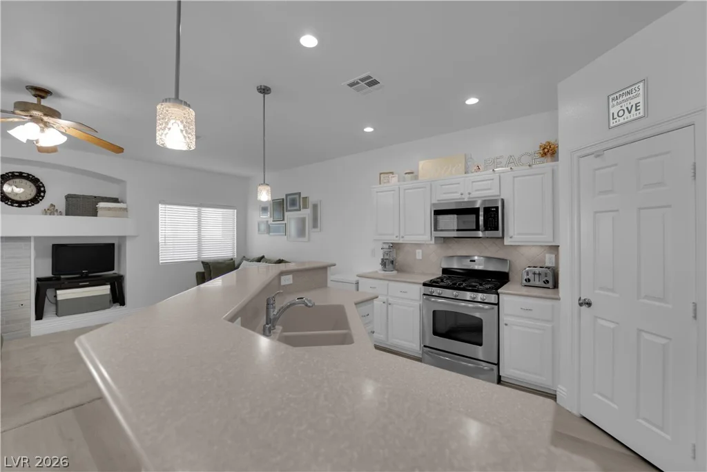 1083 Sheer Paradise, Henderson, NV 89002