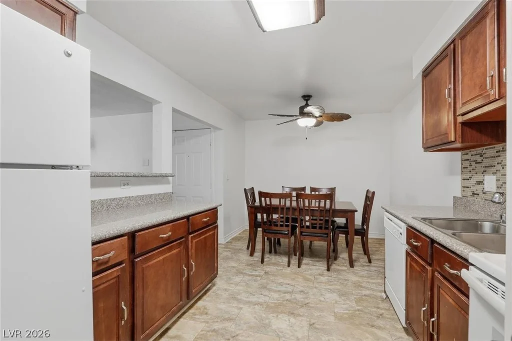 2451 Rainbow, Las Vegas, NV 89108