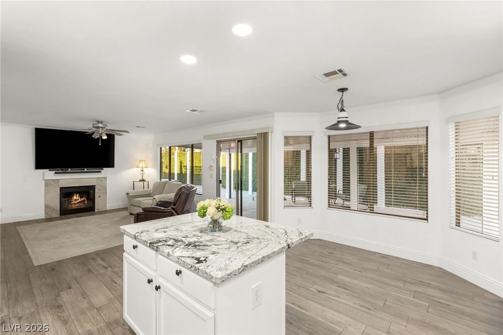 4630 Gracemont, Las Vegas, NV 89139