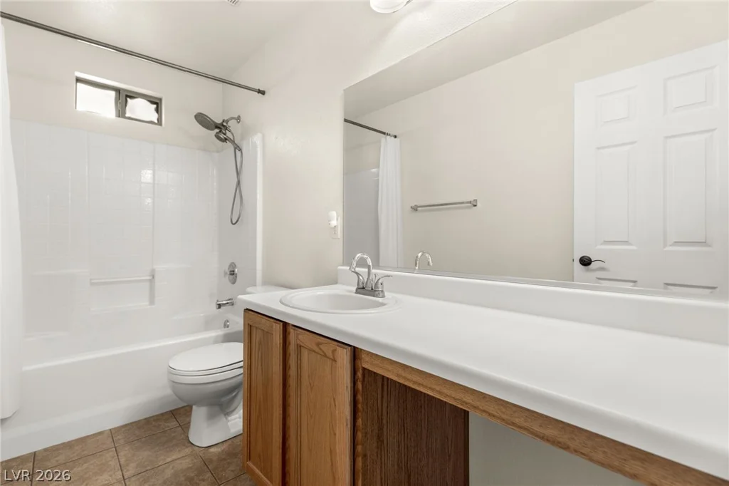 4630 Gracemont, Las Vegas, NV 89139