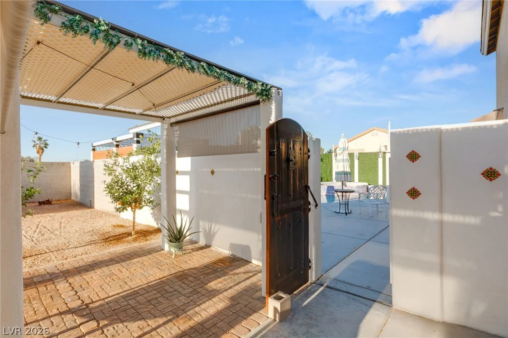 4630 Gracemont, Las Vegas, NV 89139