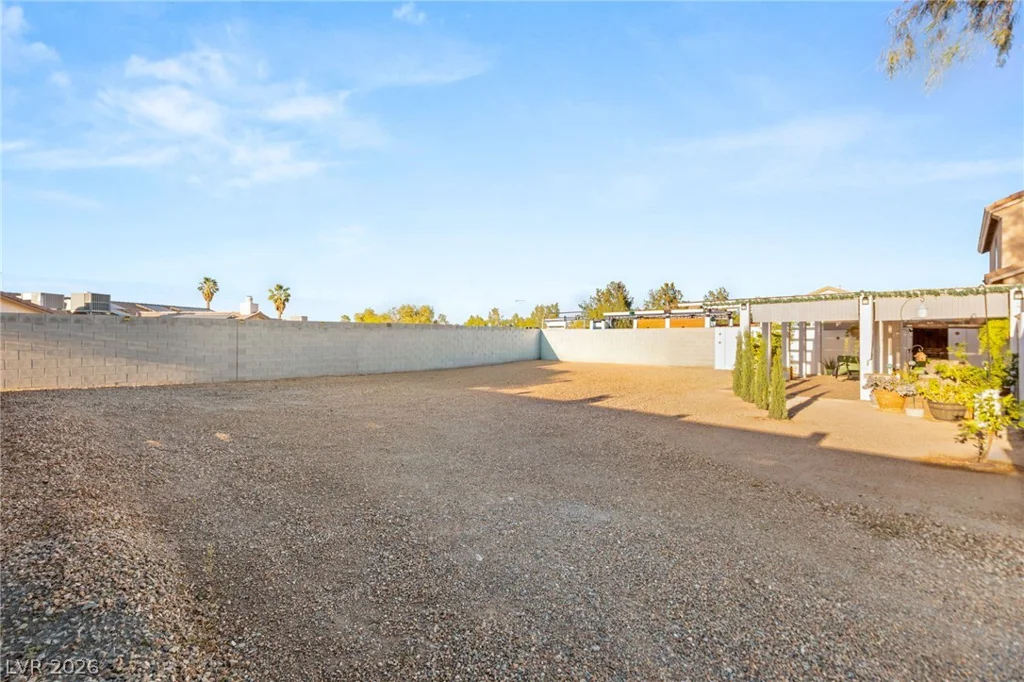 4630 Gracemont, Las Vegas, NV 89139