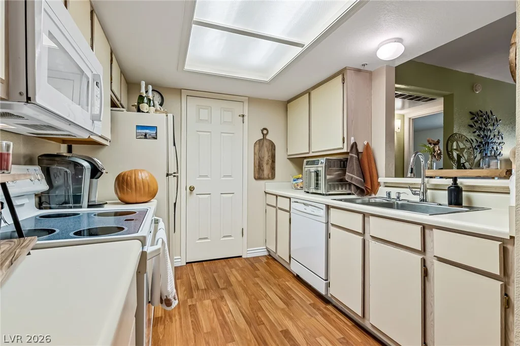 3550 Bay Sands, Laughlin, NV 89029