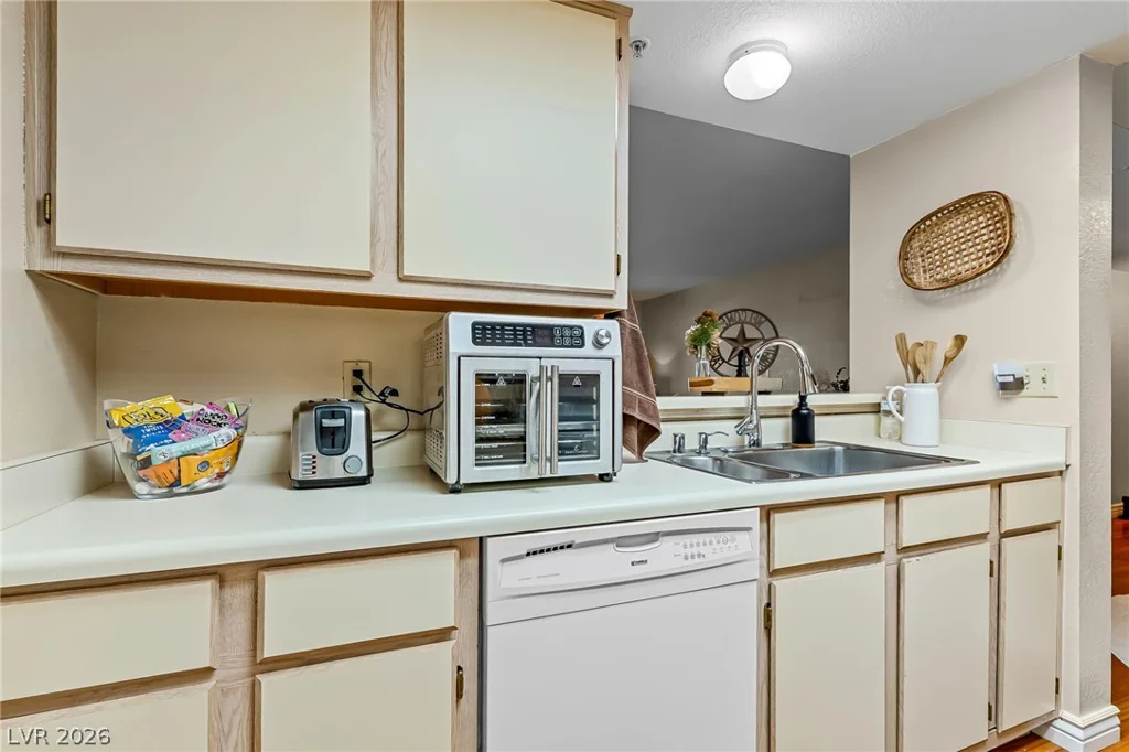 3550 Bay Sands, Laughlin, NV 89029