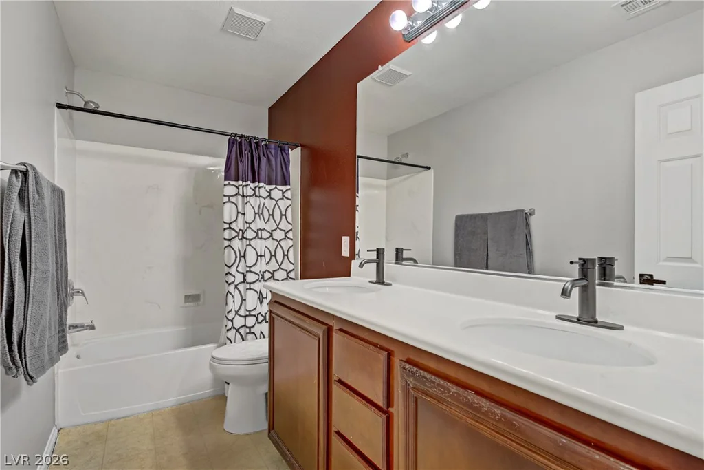 6908 Fox Sparrow, North Las Vegas, NV 89084