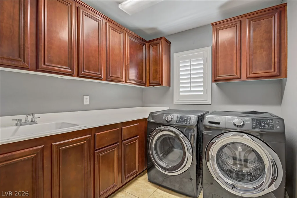 6908 Fox Sparrow, North Las Vegas, NV 89084