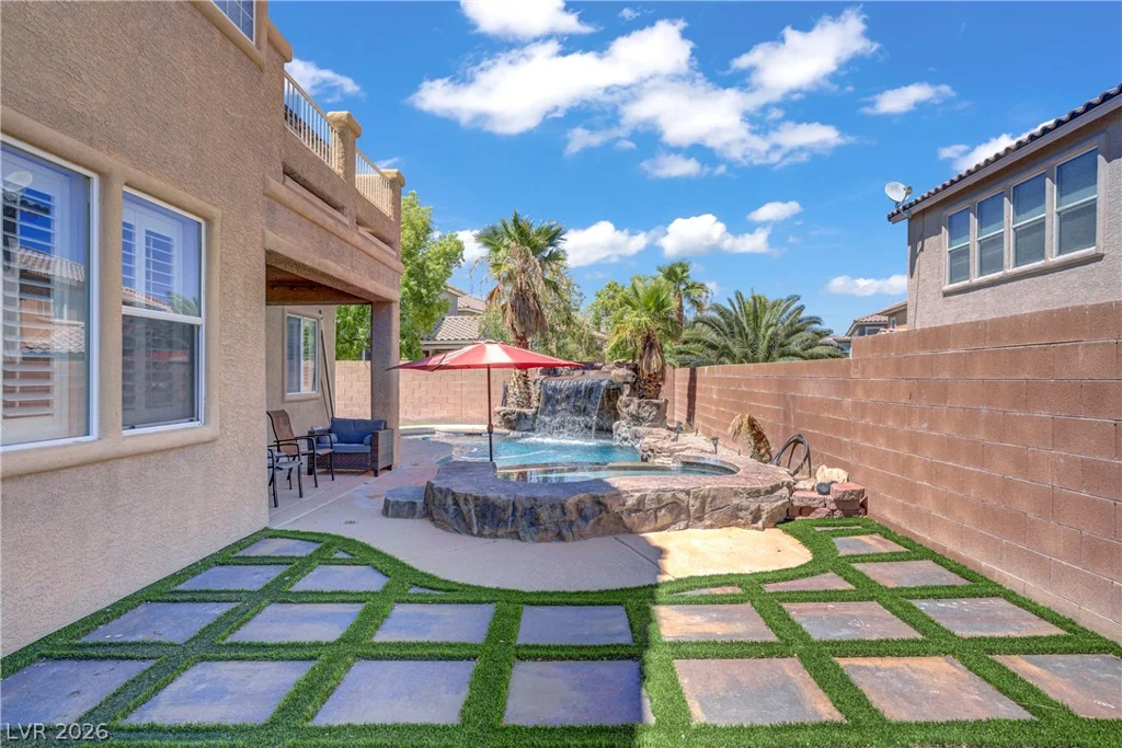 6908 Fox Sparrow, North Las Vegas, NV 89084
