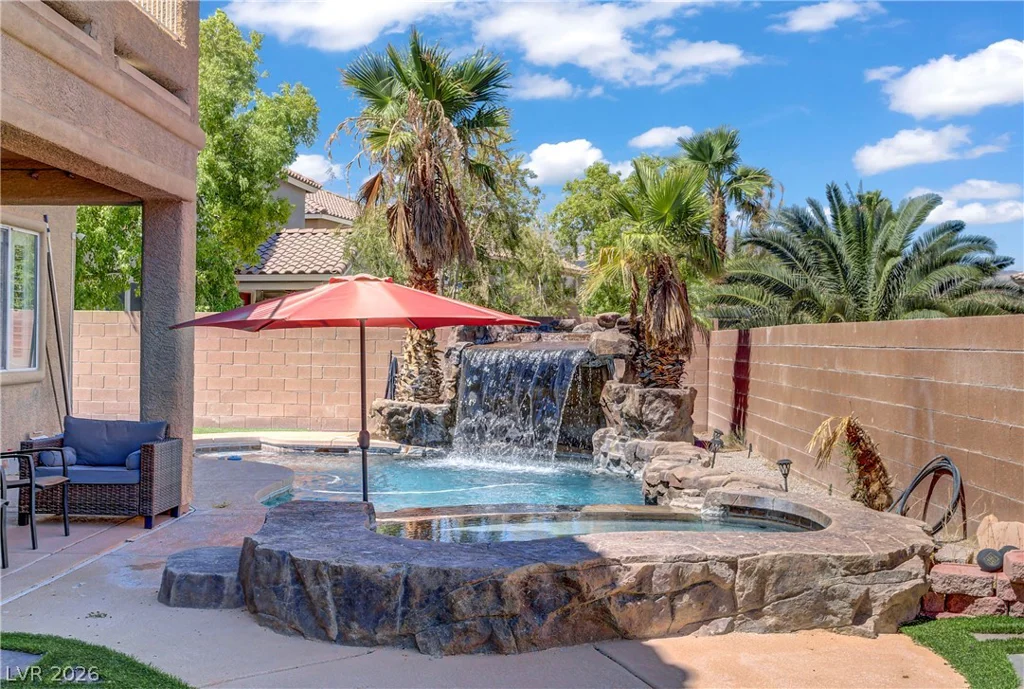 6908 Fox Sparrow, North Las Vegas, NV 89084
