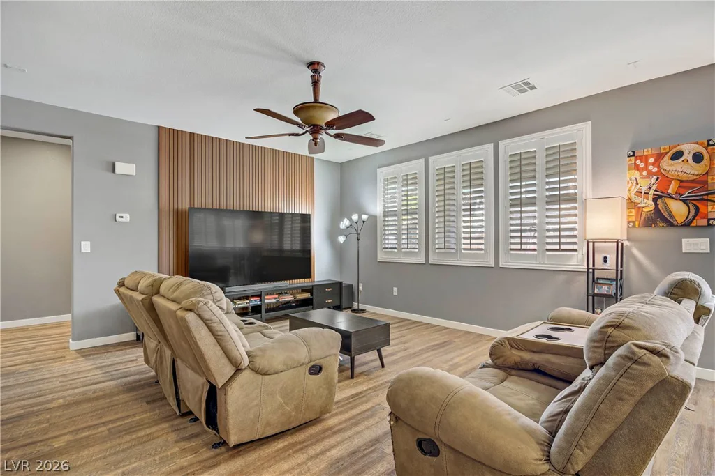 6908 Fox Sparrow, North Las Vegas, NV 89084