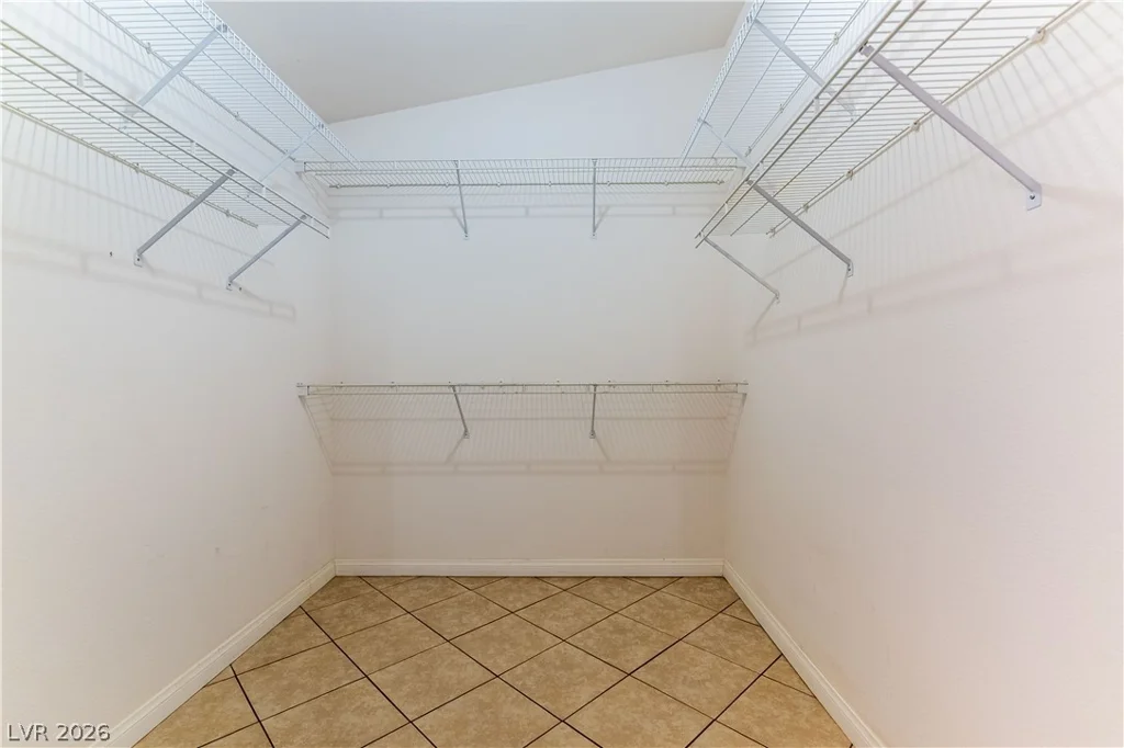5460 Beach Pine, Las Vegas, NV 89130
