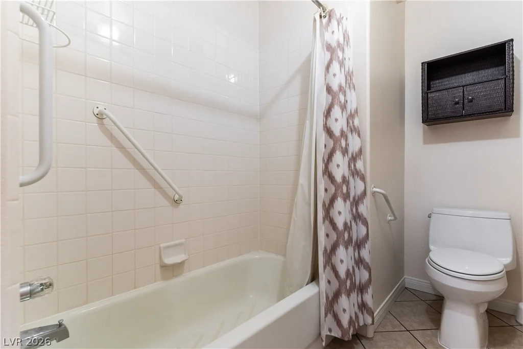5460 Beach Pine, Las Vegas, NV 89130