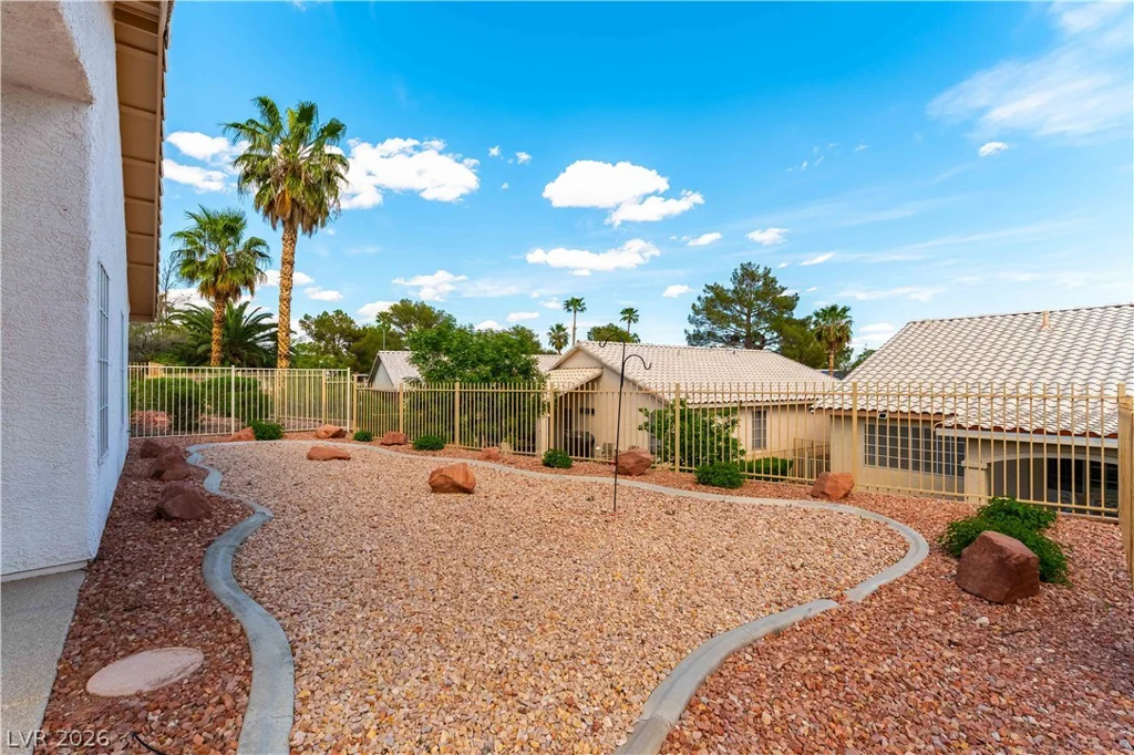 5460 Beach Pine, Las Vegas, NV 89130