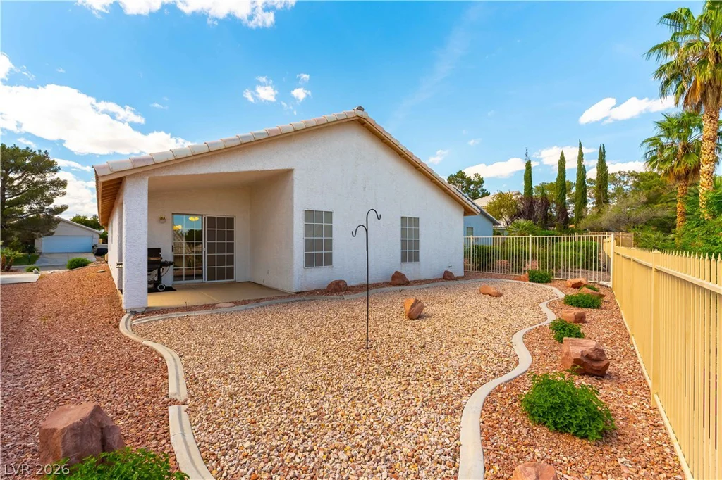 5460 Beach Pine, Las Vegas, NV 89130