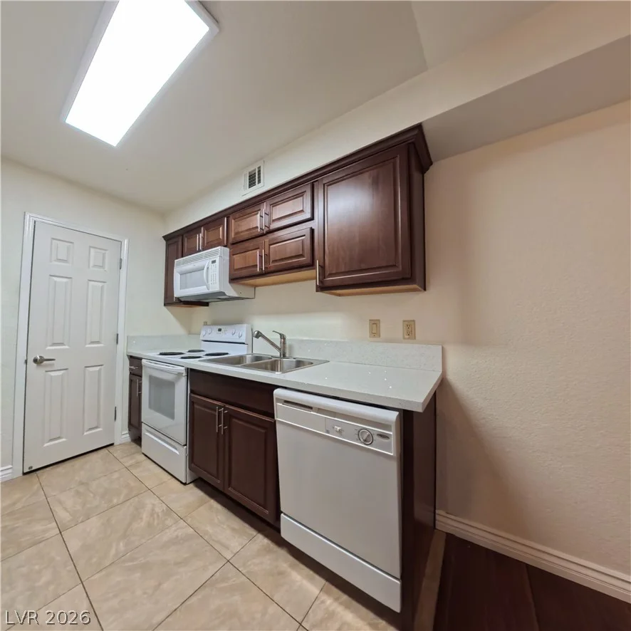 2606 Durango, Las Vegas, NV 89117