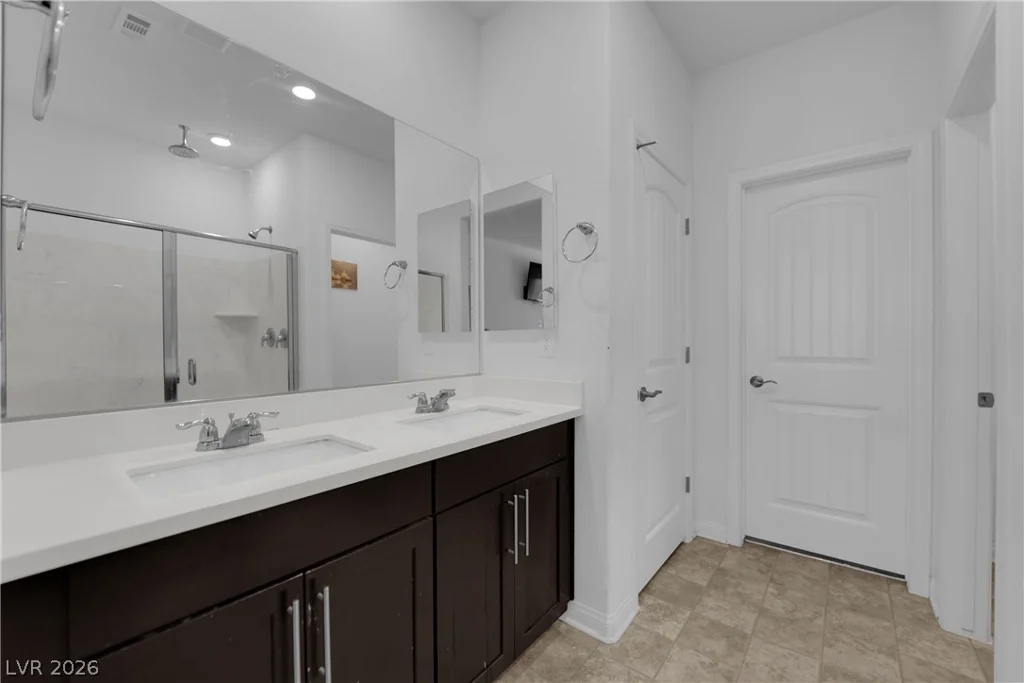 6333 Voss, North Las Vegas, NV 89081