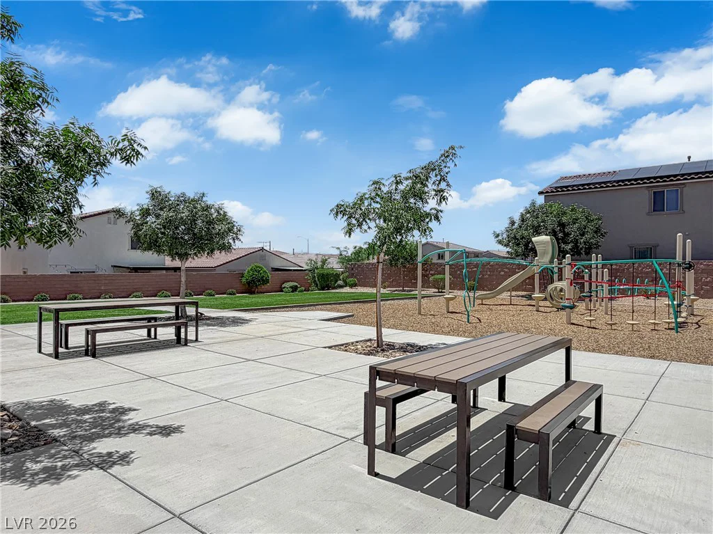 6333 Voss, North Las Vegas, NV 89081