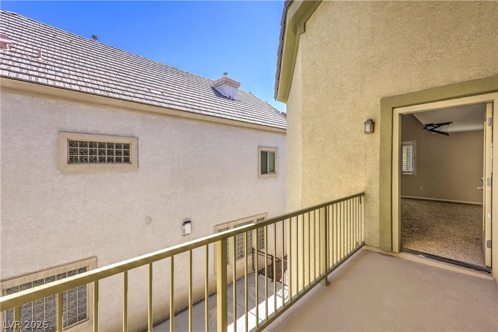 9209 DALMAHOY, Las Vegas, NV 89145