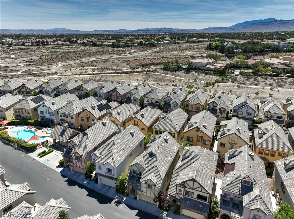9209 DALMAHOY, Las Vegas, NV 89145