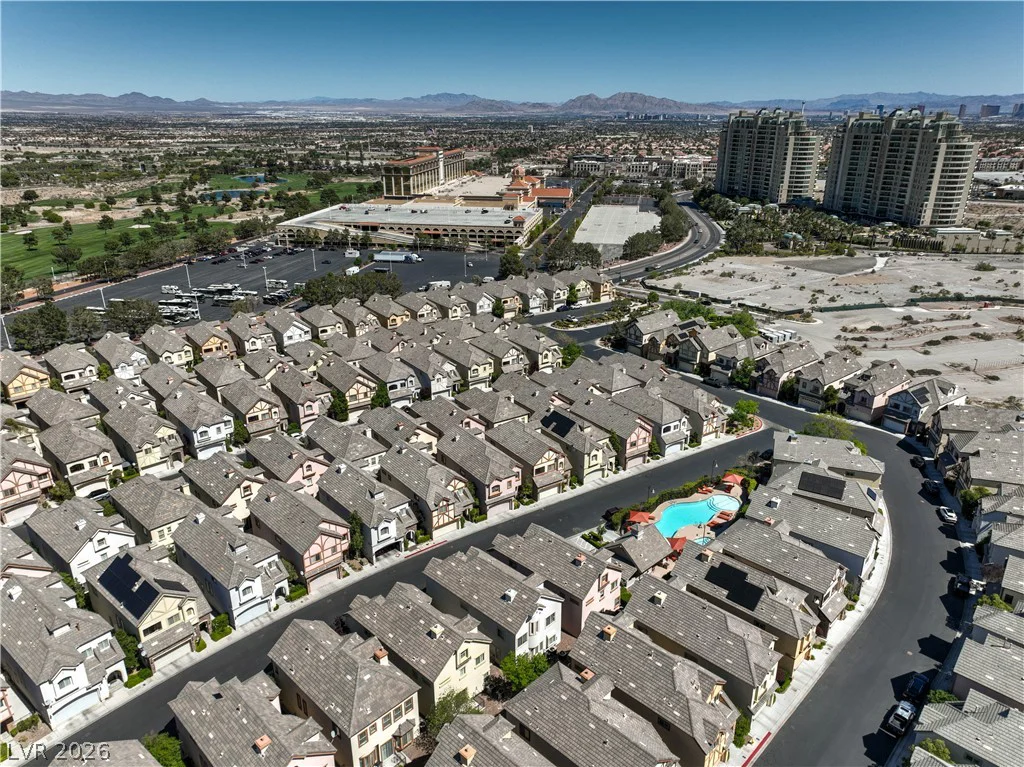 9209 DALMAHOY, Las Vegas, NV 89145