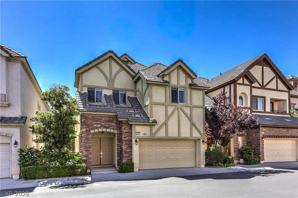 9209 DALMAHOY, Las Vegas, NV 89145