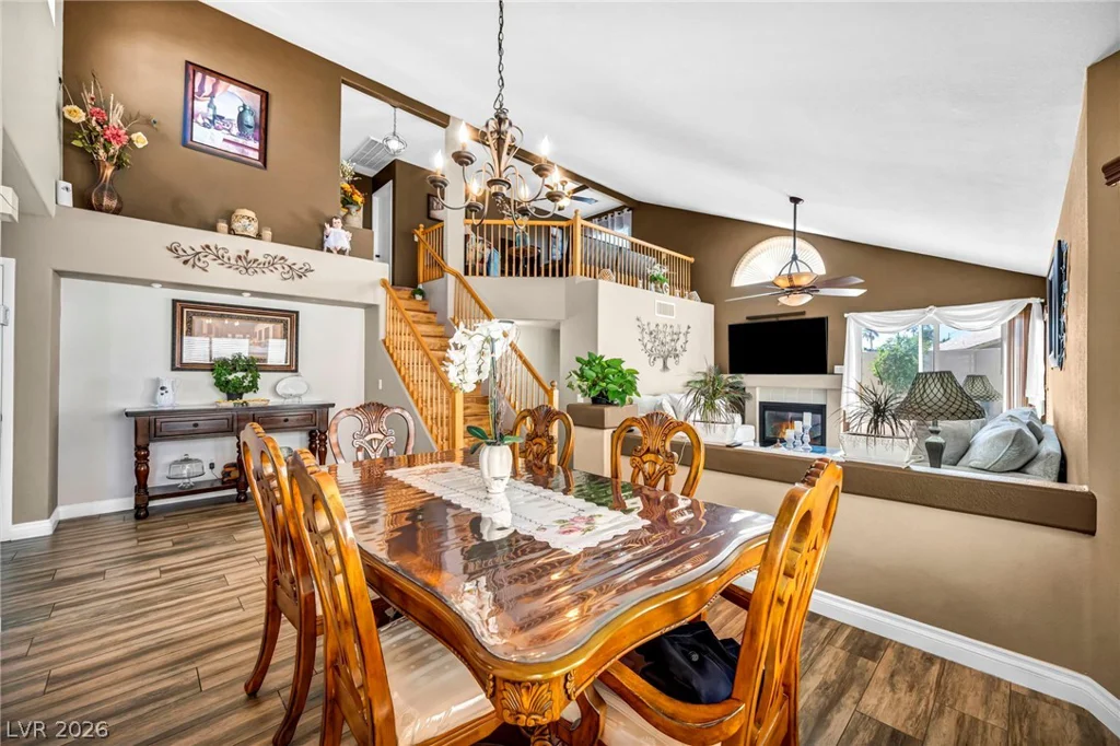 8765 Raindrop Canyon, Las Vegas, NV 89129