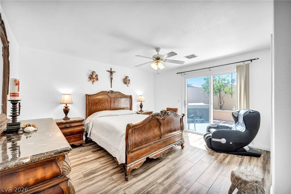 8765 Raindrop Canyon, Las Vegas, NV 89129