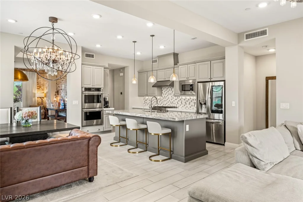 11280 Granite Ridge, Las Vegas, NV 89135