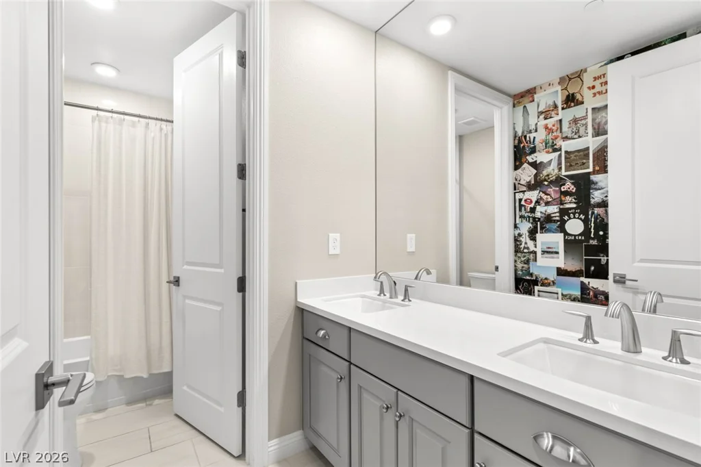 11280 Granite Ridge, Las Vegas, NV 89135