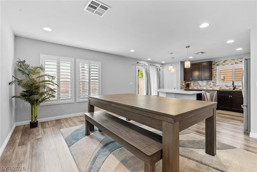 9221 Valley Betica, Las Vegas, NV 89148