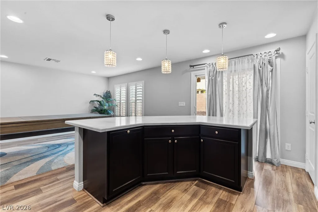 9221 Valley Betica, Las Vegas, NV 89148