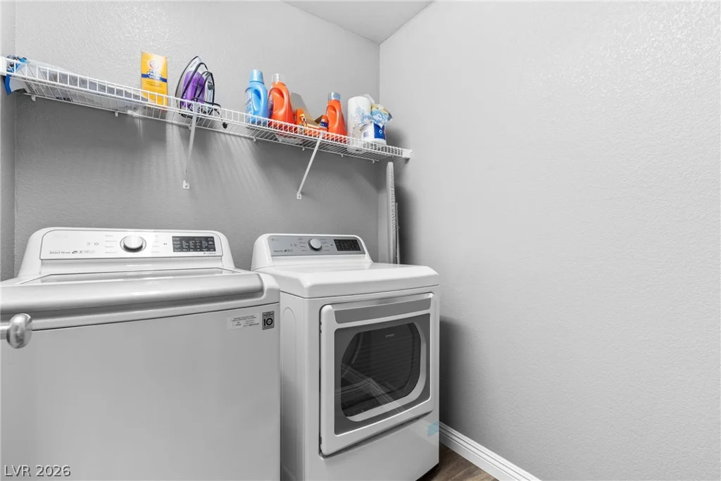 9221 Valley Betica, Las Vegas, NV 89148