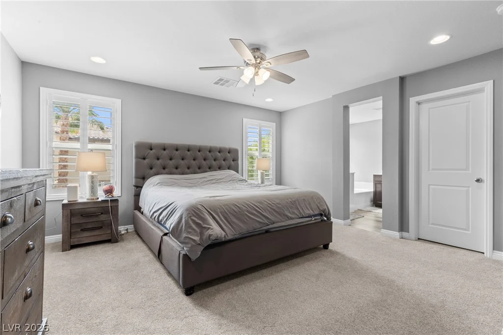 9221 Valley Betica, Las Vegas, NV 89148