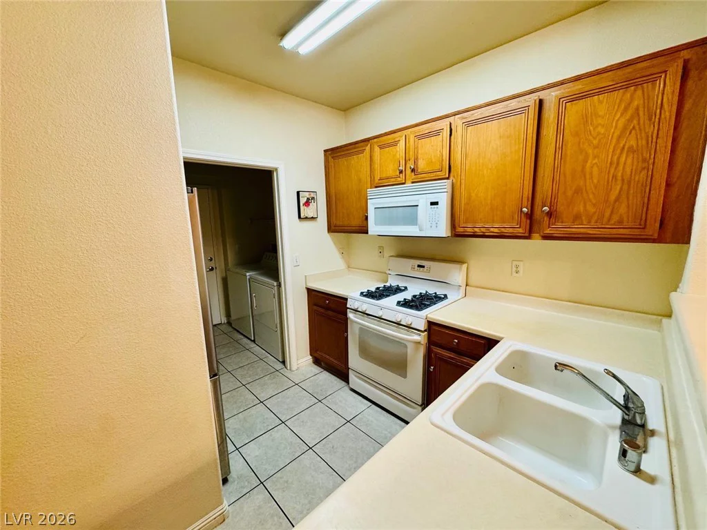 7139 Durango, Las Vegas, NV 89113