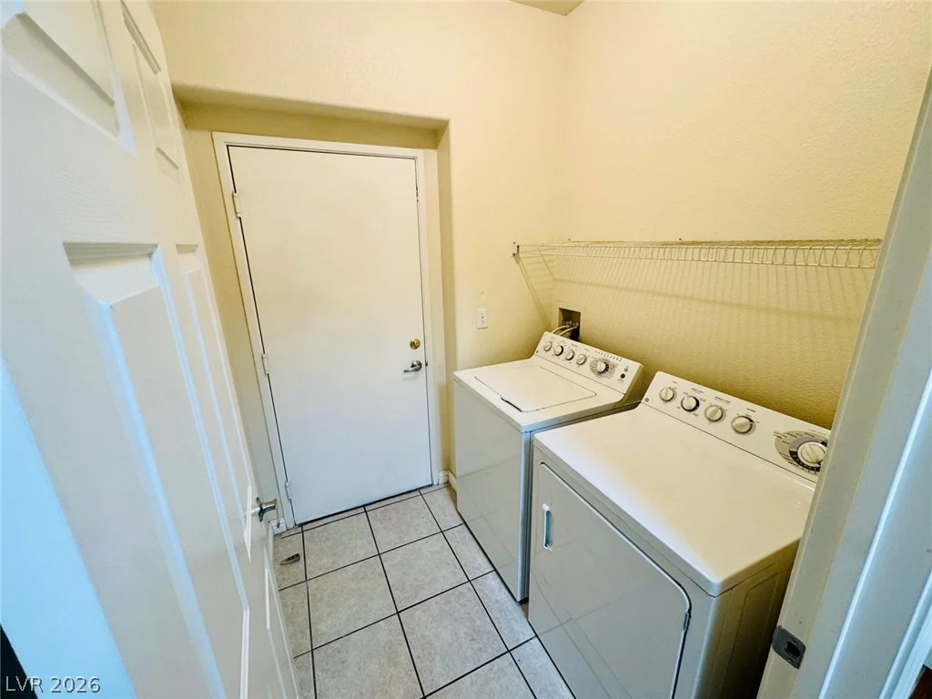 7139 Durango, Las Vegas, NV 89113