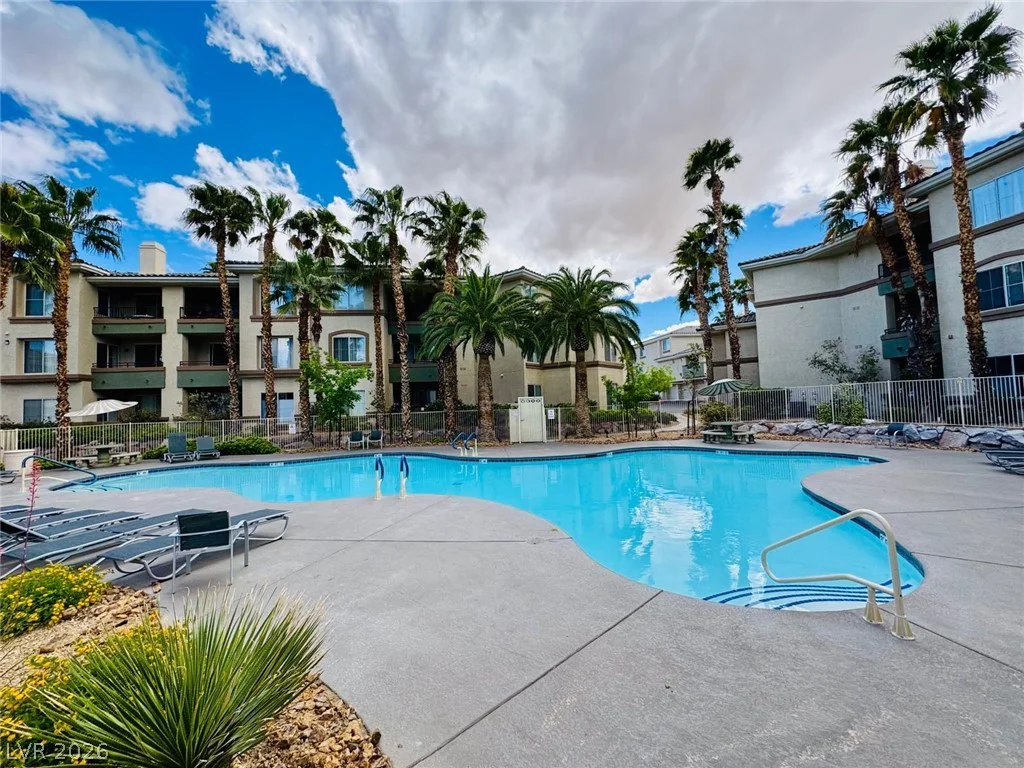 7139 Durango, Las Vegas, NV 89113
