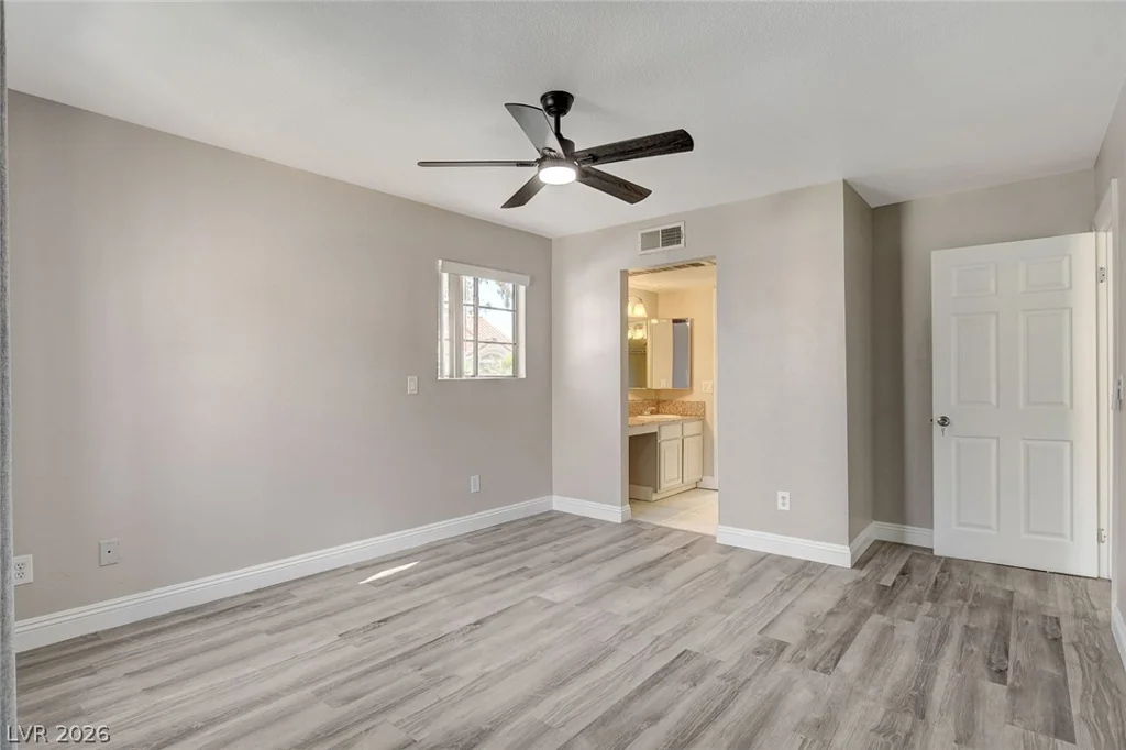 5118 Jones, Las Vegas, NV 89118