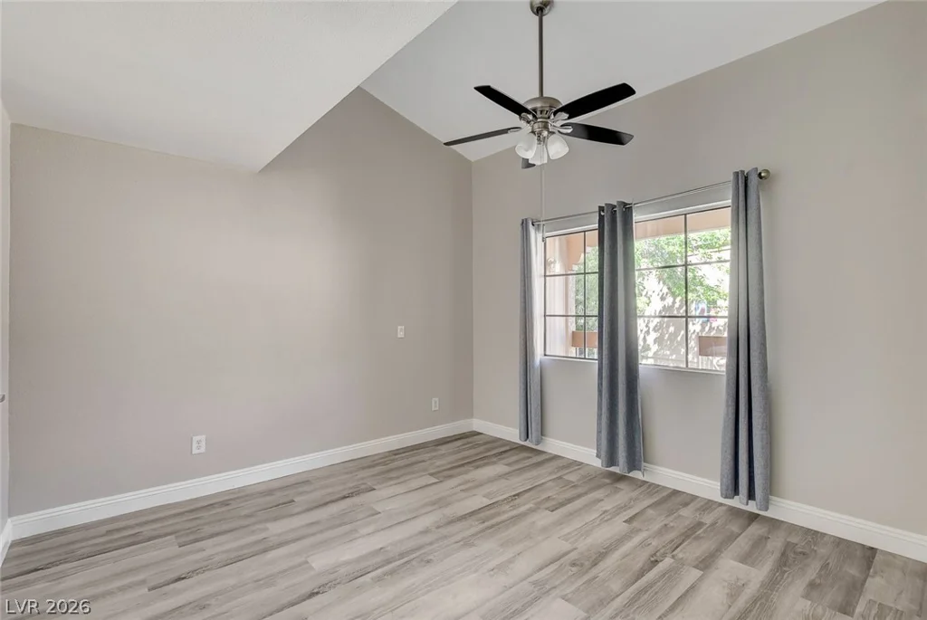 5118 Jones, Las Vegas, NV 89118