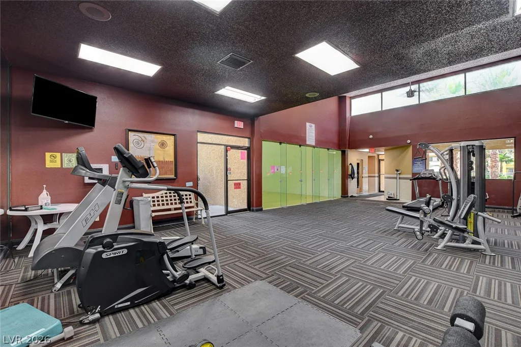 5118 Jones, Las Vegas, NV 89118