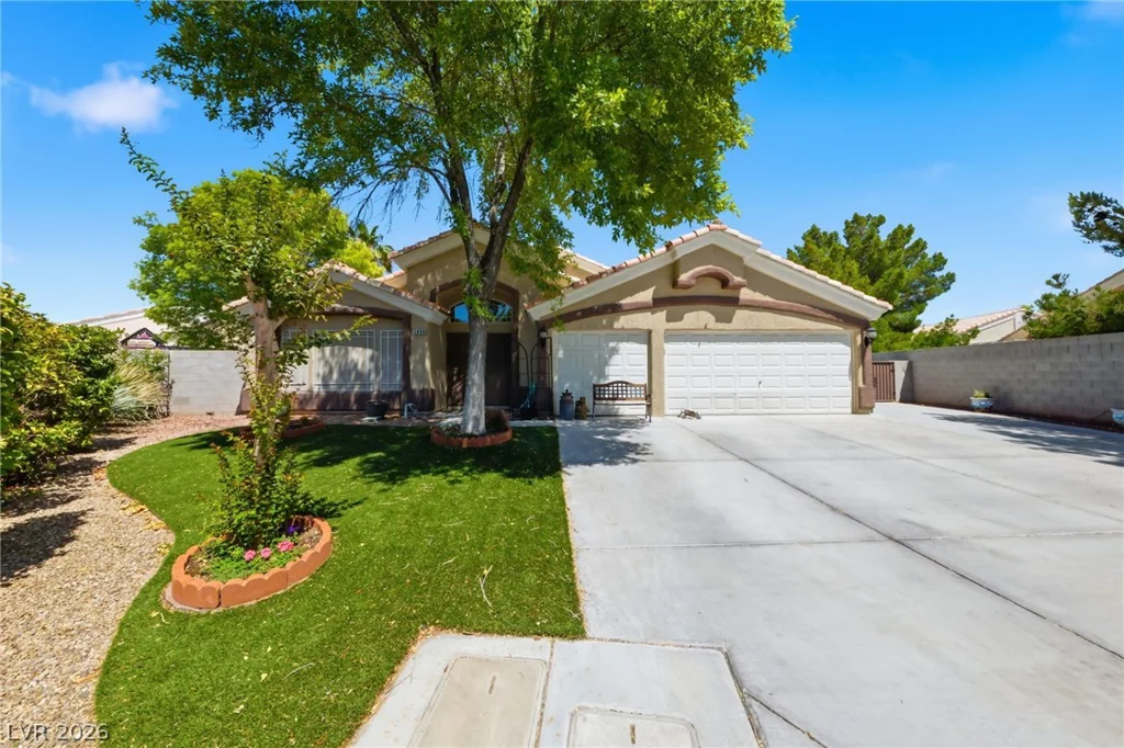 5808 Shoko Bay, Las Vegas, NV 89130