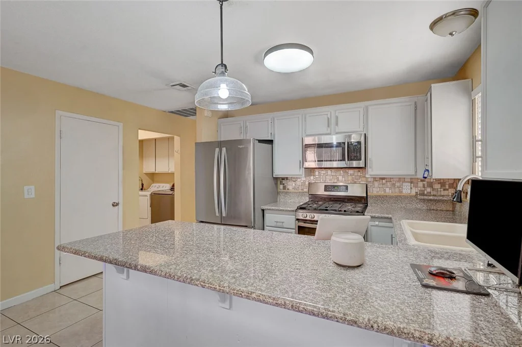 1603 Teardrop, Las Vegas, NV 89142