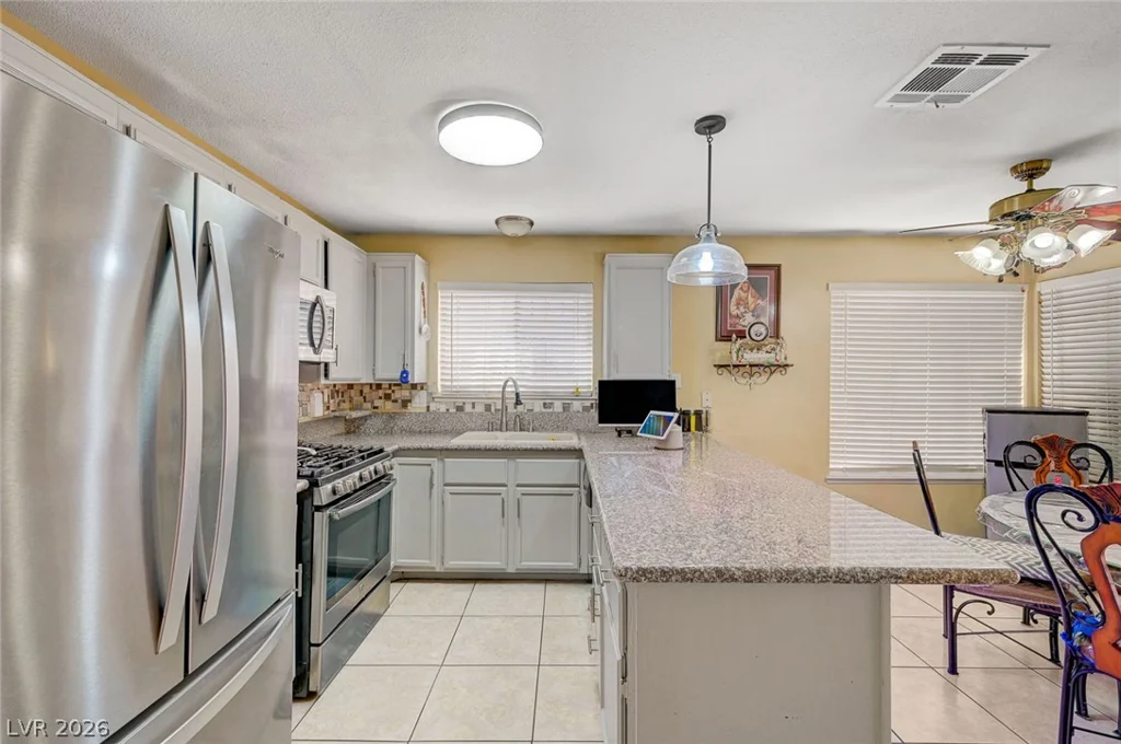 1603 Teardrop, Las Vegas, NV 89142