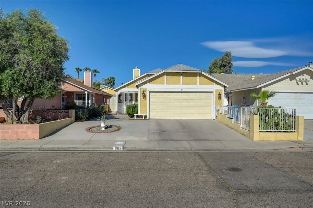 1603 Teardrop, Las Vegas, NV 89142