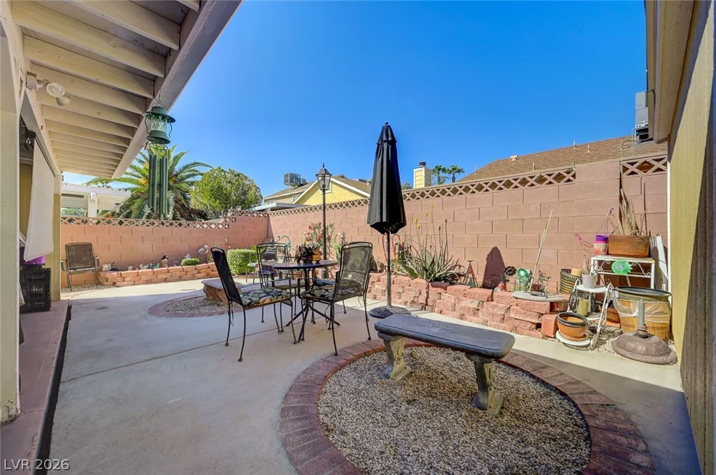 1603 Teardrop, Las Vegas, NV 89142