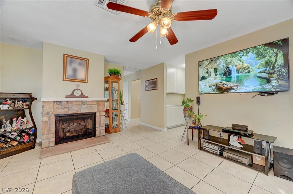 1603 Teardrop, Las Vegas, NV 89142