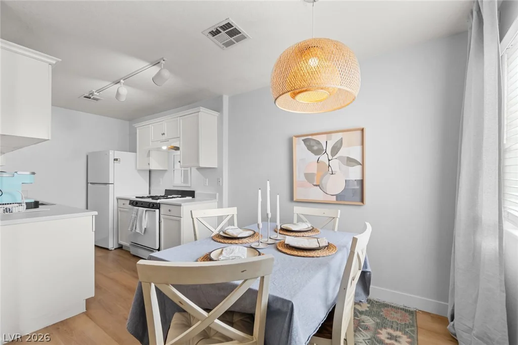 5330 Charleston, Las Vegas, NV 89142