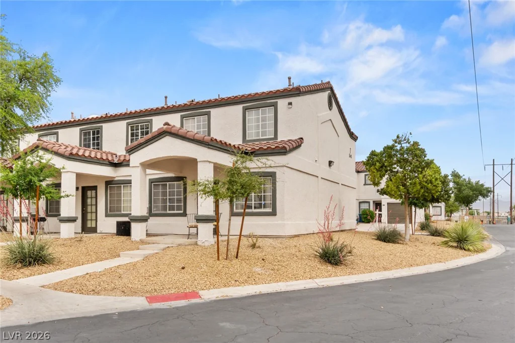 5330 Charleston, Las Vegas, NV 89142