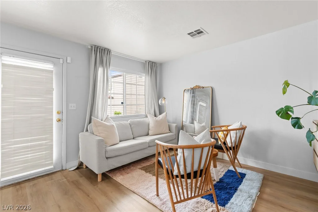 5330 Charleston, Las Vegas, NV 89142