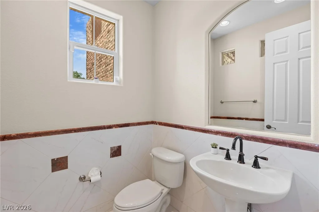 2982 Hammerwood, Las Vegas, NV 89135